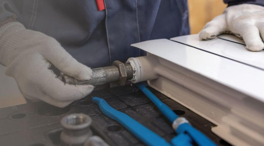 Expert burst pipe repair services in Saint Joe, IN